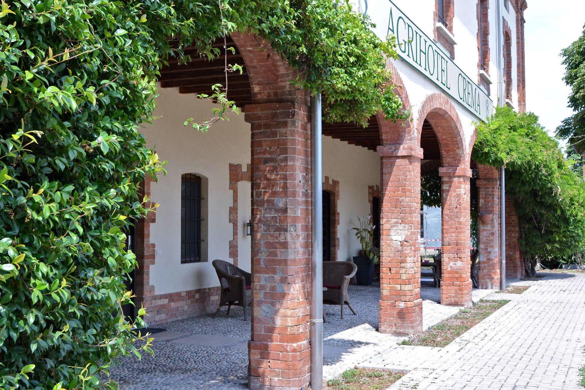 Agriturismo Ponte Di Rialto Bed & Breakfast Crema Exterior photo