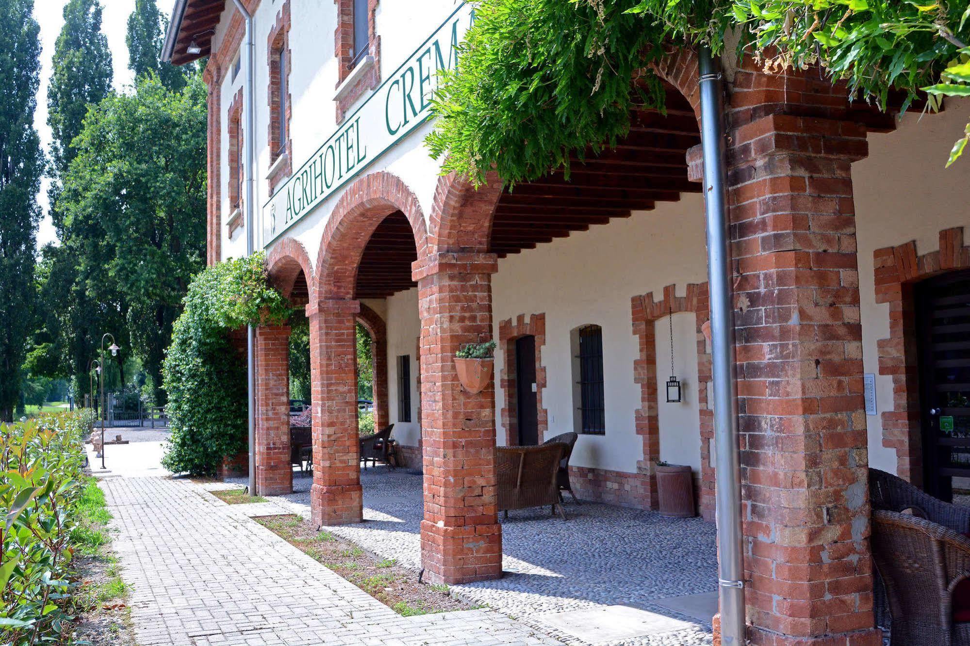 Agriturismo Ponte Di Rialto Bed & Breakfast Crema Exterior photo